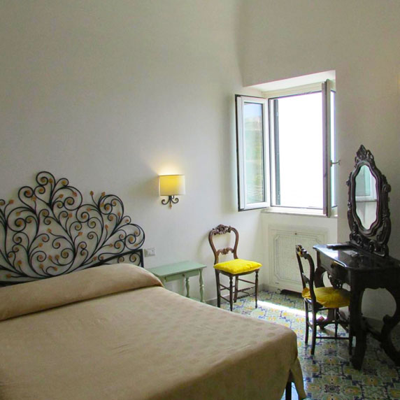 Hospedagem em Atrani
