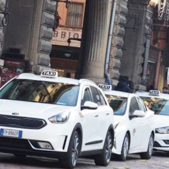 Táxi e Uber em Bolonha