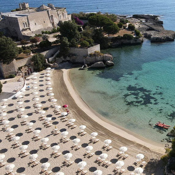 Praias selvagens em Monopoli Puglia