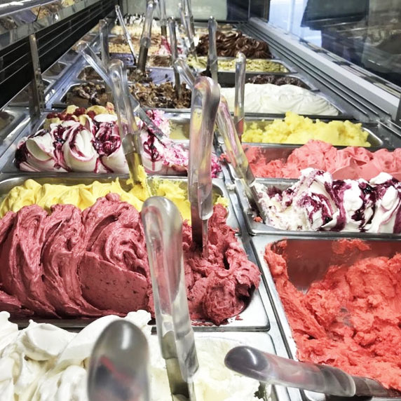 Termine com um gelato na Piazza Vittorio Emanuele