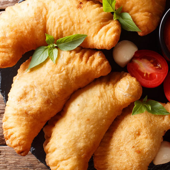 Panzerotti uma espécie de pastel
