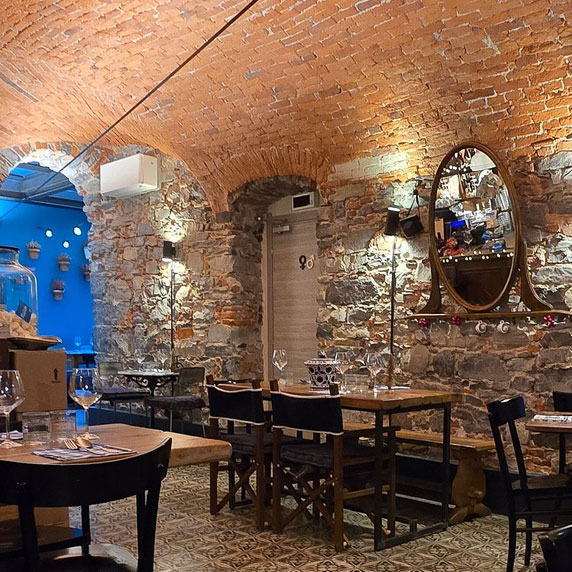 Trattorias acolhedoras nas ruelas de Porto Venere