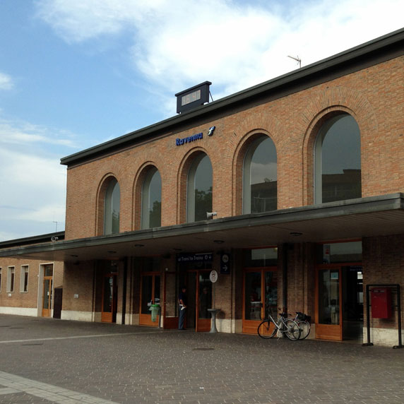 Estação de trem de Ravenna