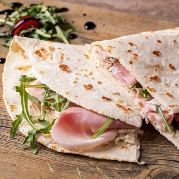 Piadina Romagnola e pratos de Ravenna