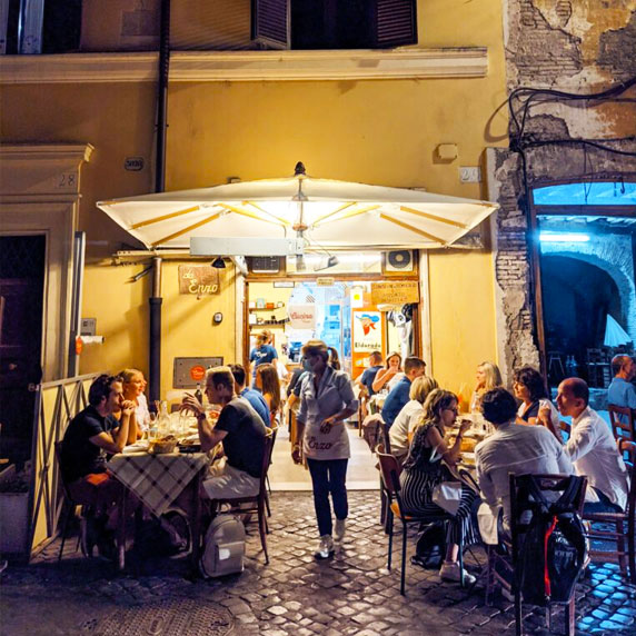 Trattorias e tabernas acolhedoras em Roma