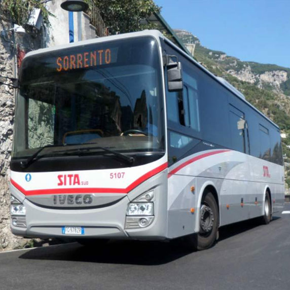 Barcos e locomoção em Sorrento