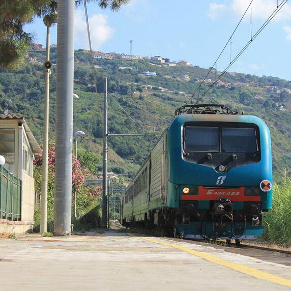 Trem na Itália