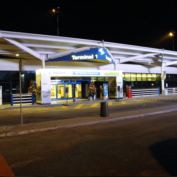 Como Chegar a Verona - Trem e Transportes